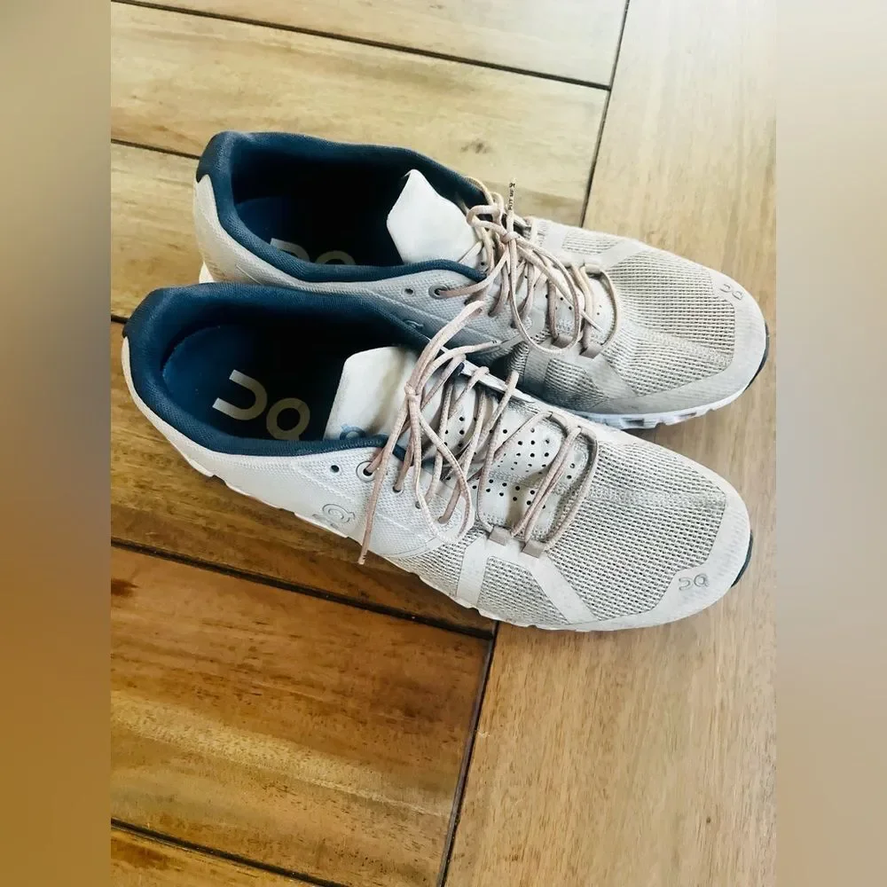 On Running Tan Sneakers; Men’s Size 11.5, GREAT pre-loved condition